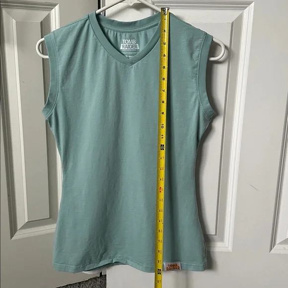 Women's Lara Croft Tank Top - light green - Picture 6 of 6